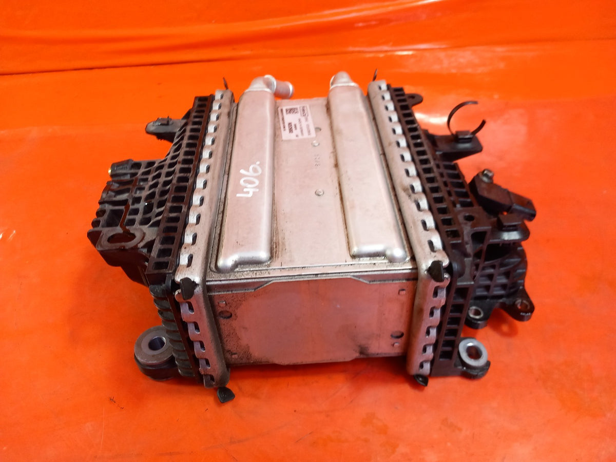ebay-src:https://i.ebayimg.com/00/s/mtiwmfgxnjaw/z/uesaaeswyirqh~ua/$_57.jpg