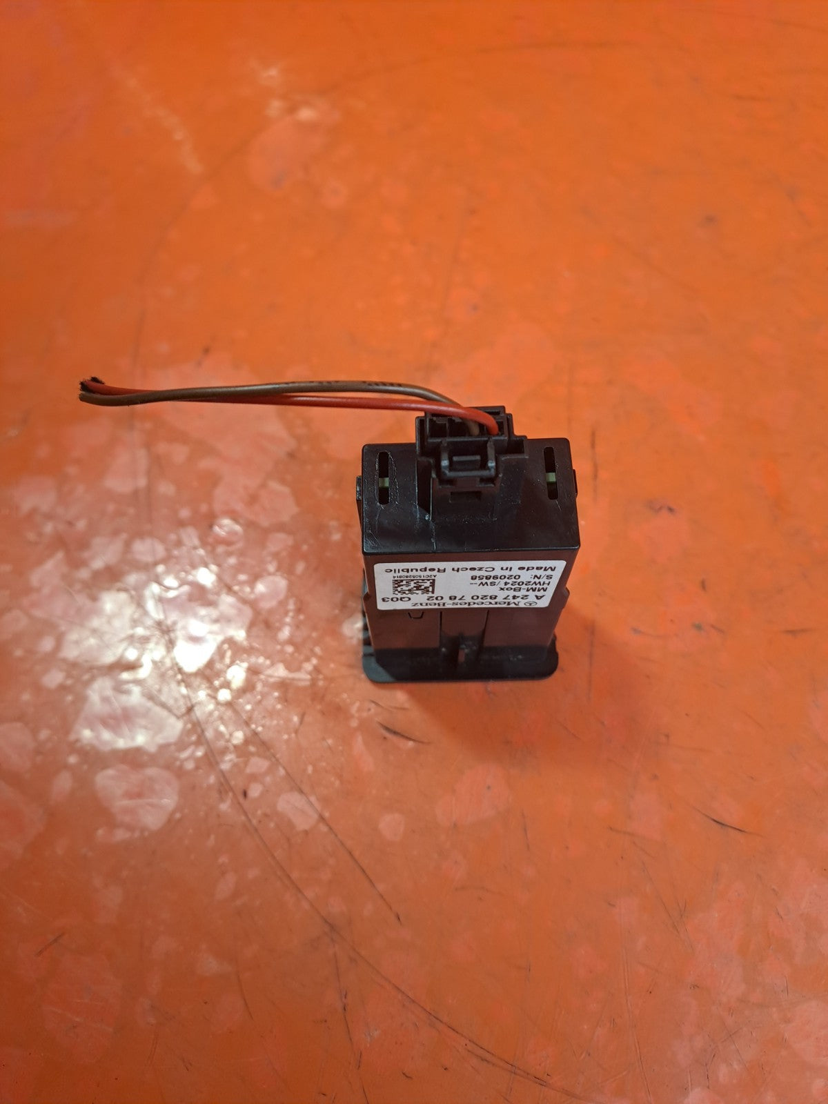 ebay-src:https://i.ebayimg.com/00/s/mtywmfgxmjaw/z/ctkaaeswfivpod6v/$_57.jpg