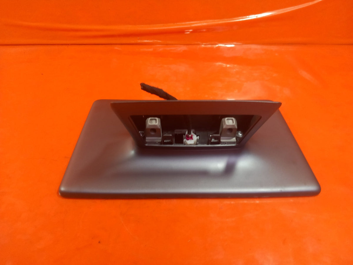 Tesla Model Y 2022 Multifunction Display Screen Warranty A172 - Image 8