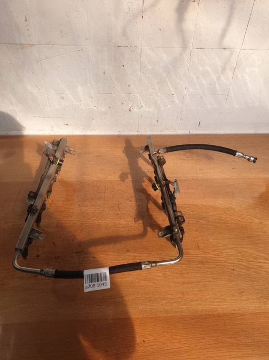 2006 BMW 7 SERIES E66 4.8P Fuel Injector Rail + WARRANTY A208 - Image 1