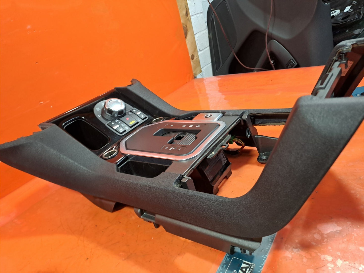 ✅2011 LAND ROVER DISCOVERY 4 L319 3.0D CENTRE CONSOLE AH2204567A + WARRANTY 239 - Image 12