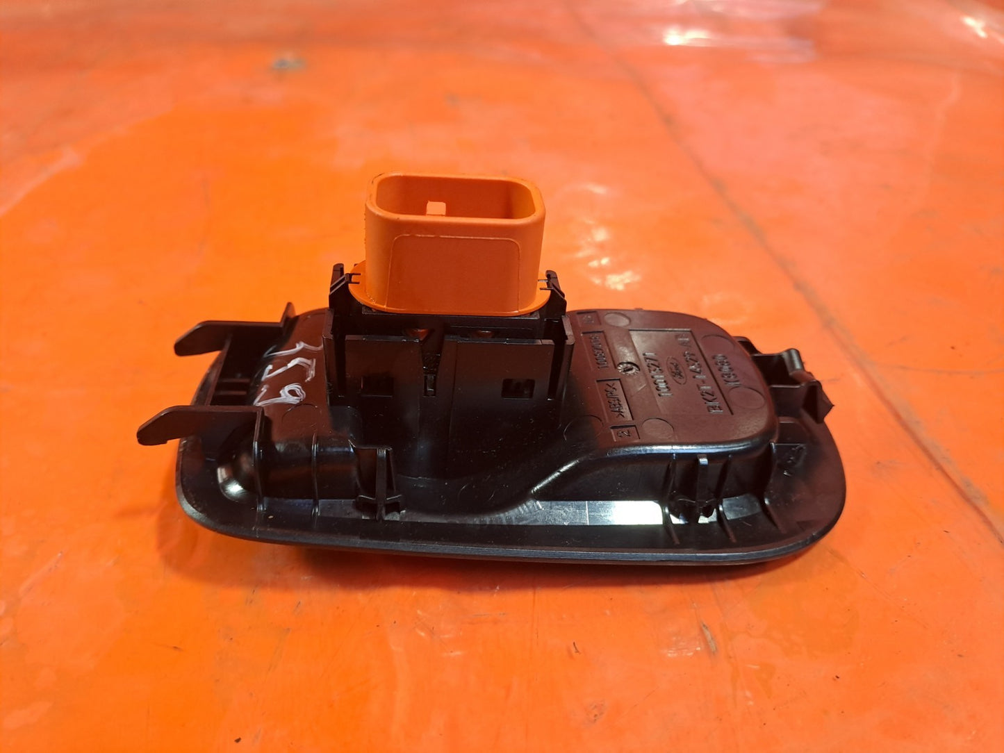 ✅Ford Tourneo Custom 2.0 Diesel 2017 Front Left Door Window Switch BK2T14529AB - Image 9