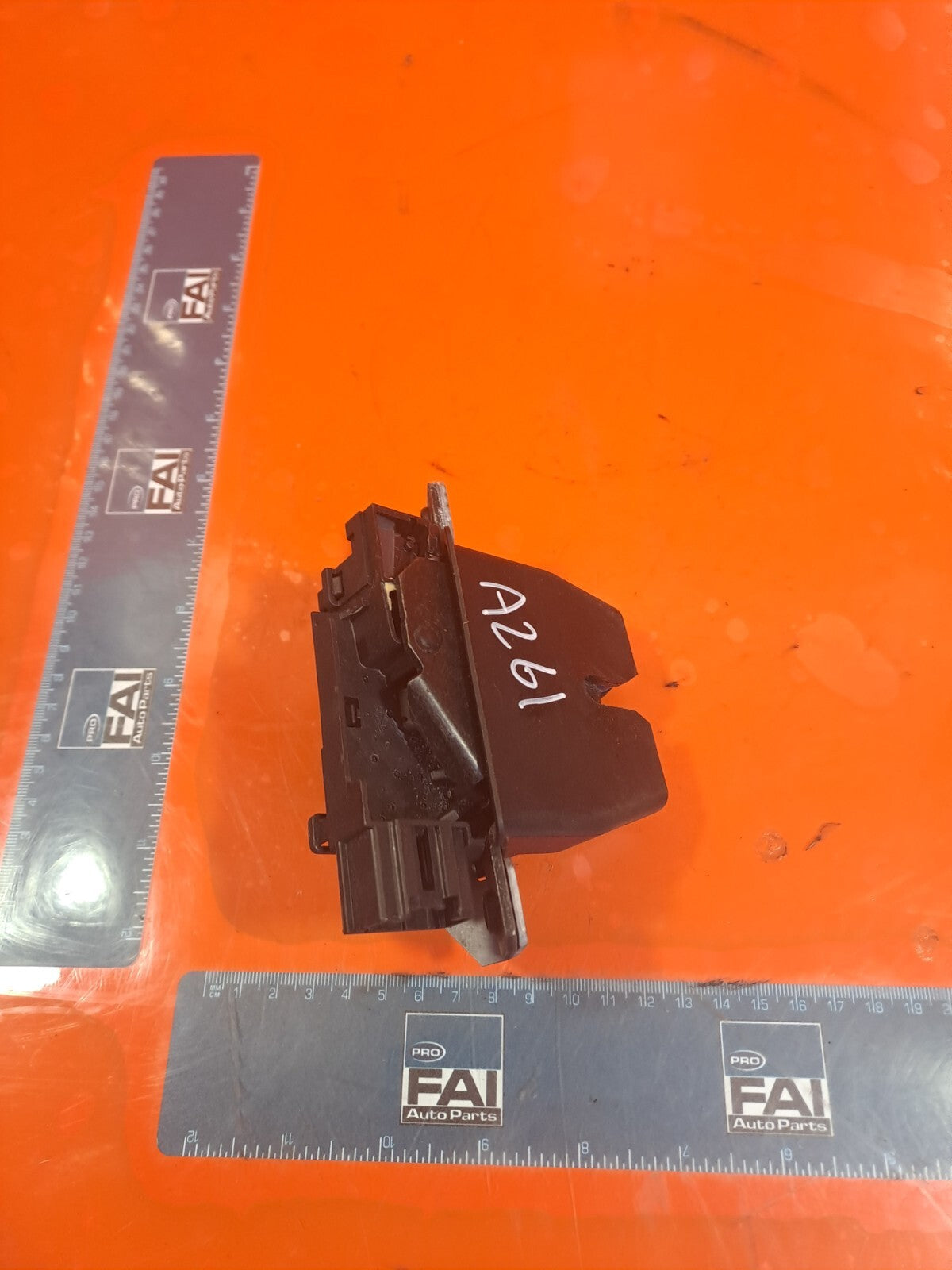 ✅FORD FIESTA VIGNALE 1.0 PETROL 2018 BOOT TAILGATE LOCK H1BAN442A66AA Warranty - Image 7