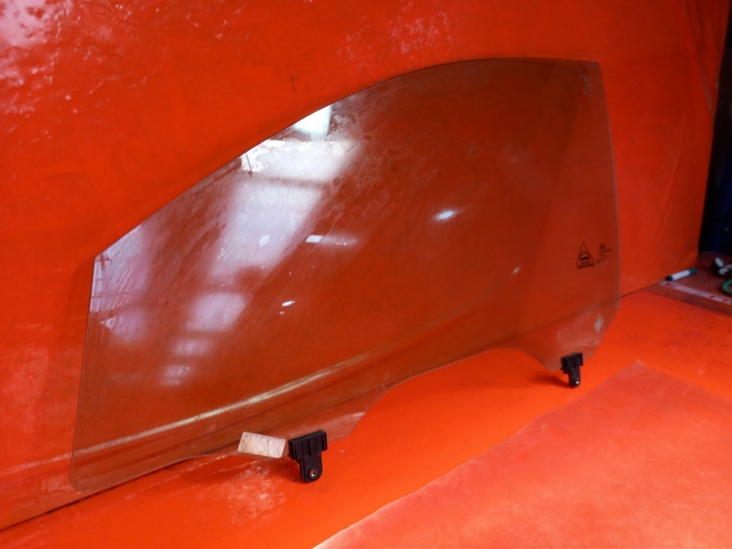 Kia Sportage MK3 1.7 Diesel 2014 Front Left Window Glass 43R-00351 Warranty A287 - Image 3