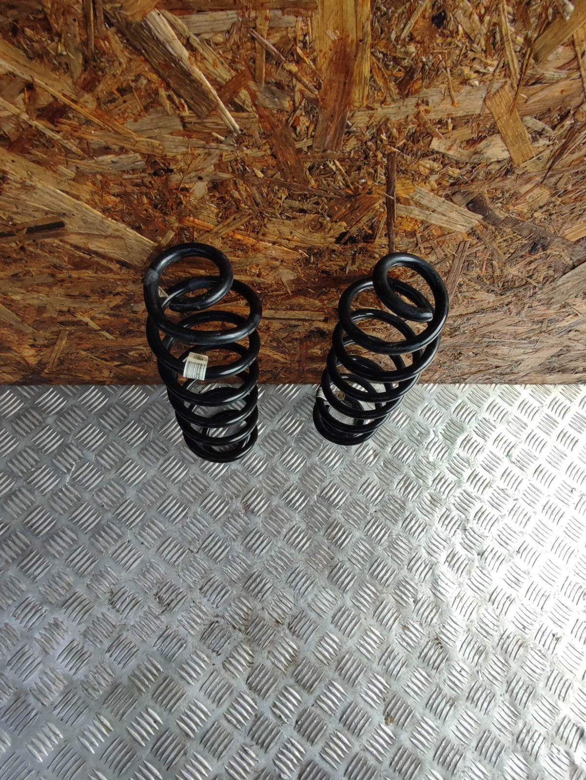 ✅2024 FORD KUGA MK3 ST-LINE PAIR OF REAR COIL SPRINGS MX61-5B859-TNB + WARRANTY - Image 12