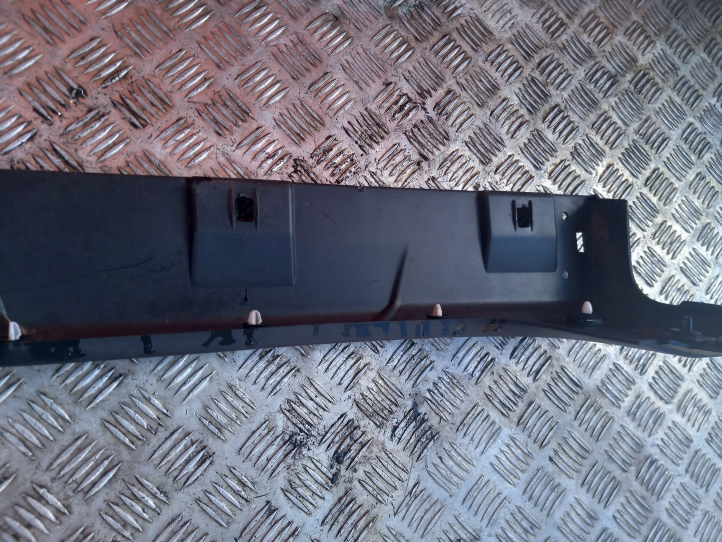 2024 Dacia Jogger Left Side Skirt 764192055R Warranty A391 - Image 10