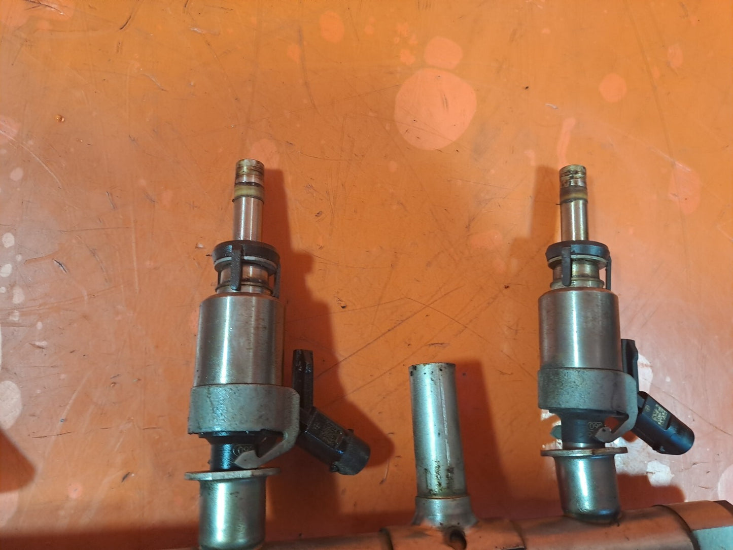 ✅AUDI A5 1.8 PETROL 2012 FUEL RAIL WITH INJECTORS 06K133317C Warranty A222 - Image 5