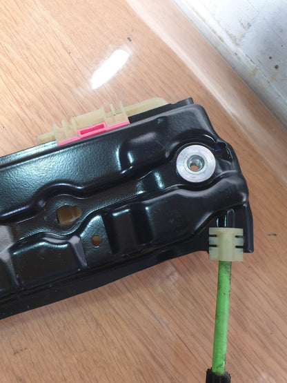 ✅Jaguar F-Pace 3.0 Petrol 2017 REAR LEFT WINDOW REGULATOR HK83-27001-AB Warranty - Image 9