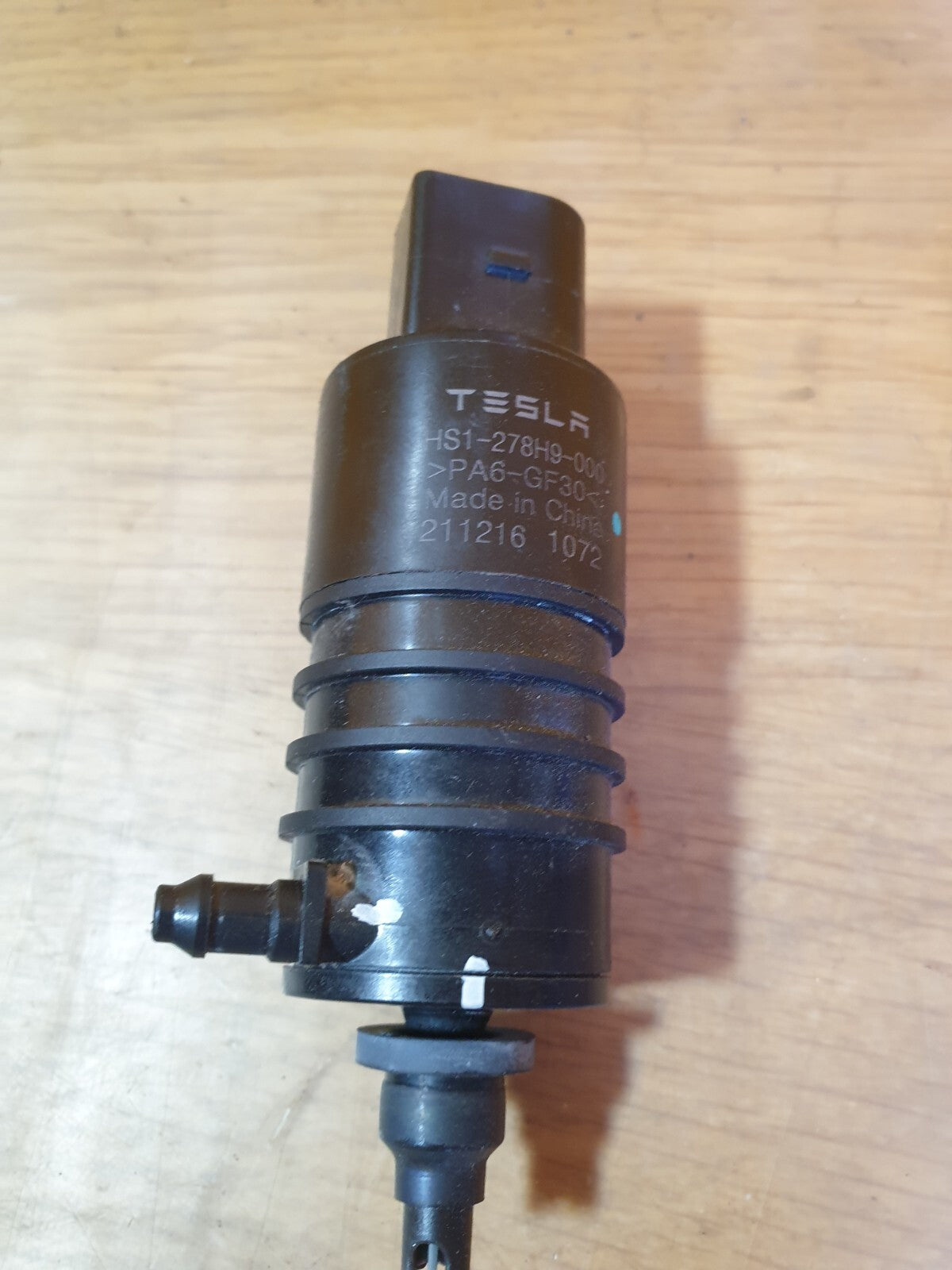 ✅2022 TESLA MODEL Y WASHER TANK PUMP MOTOR HS1-278H9-000 + WARRANTY A172 - Image 8