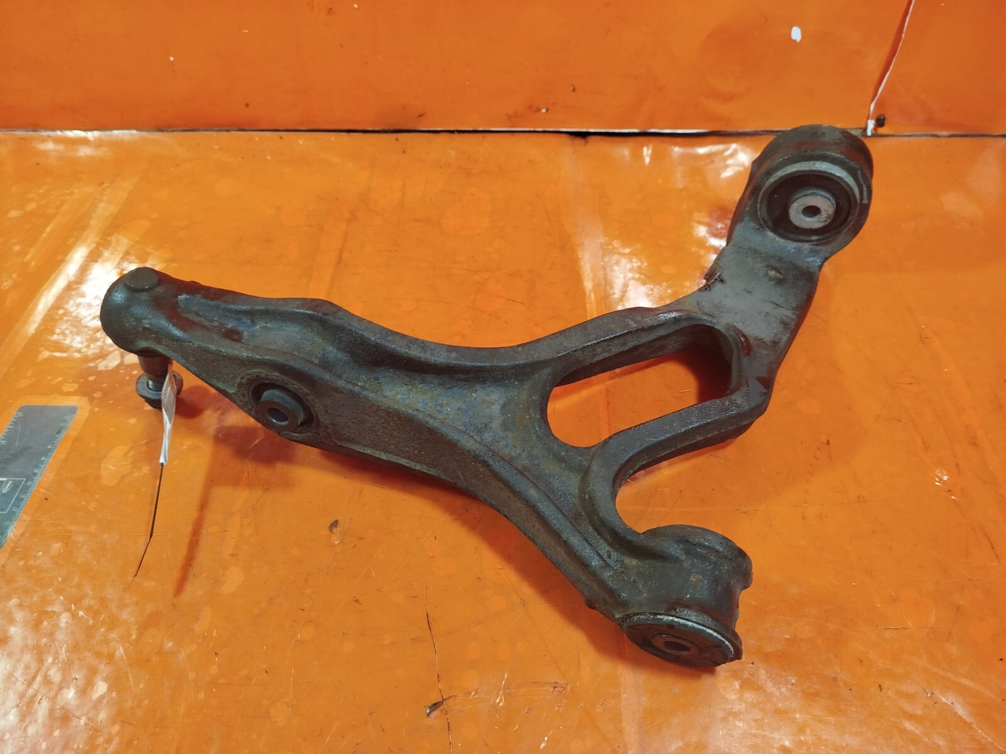✅Porsche Cayenne V6 2010 3.6 Petrol FRONT RIGHT LOWER WISHBONE CONTROL ARM A268 - Image 1