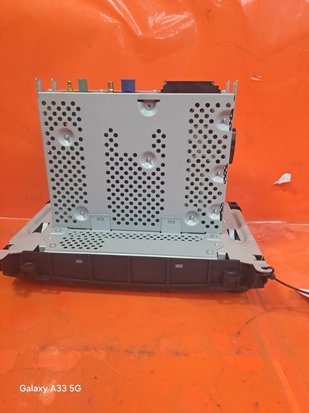 ✅Volkswagen Crafter CR35 2015 2.0 Diesel RADIO MEDIA STEREO SAT NAV UNIT A275 - Image 12