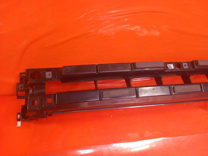 2025 Land Rover Defender L663 Front Bumper Bracket L8B2-17A793-A Warranty A396 - Image 2