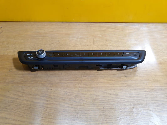 2023 BMW 1 Series F40 Audio Radio Control Switch Panel 5A47C50 Warranty A151 - Image 2