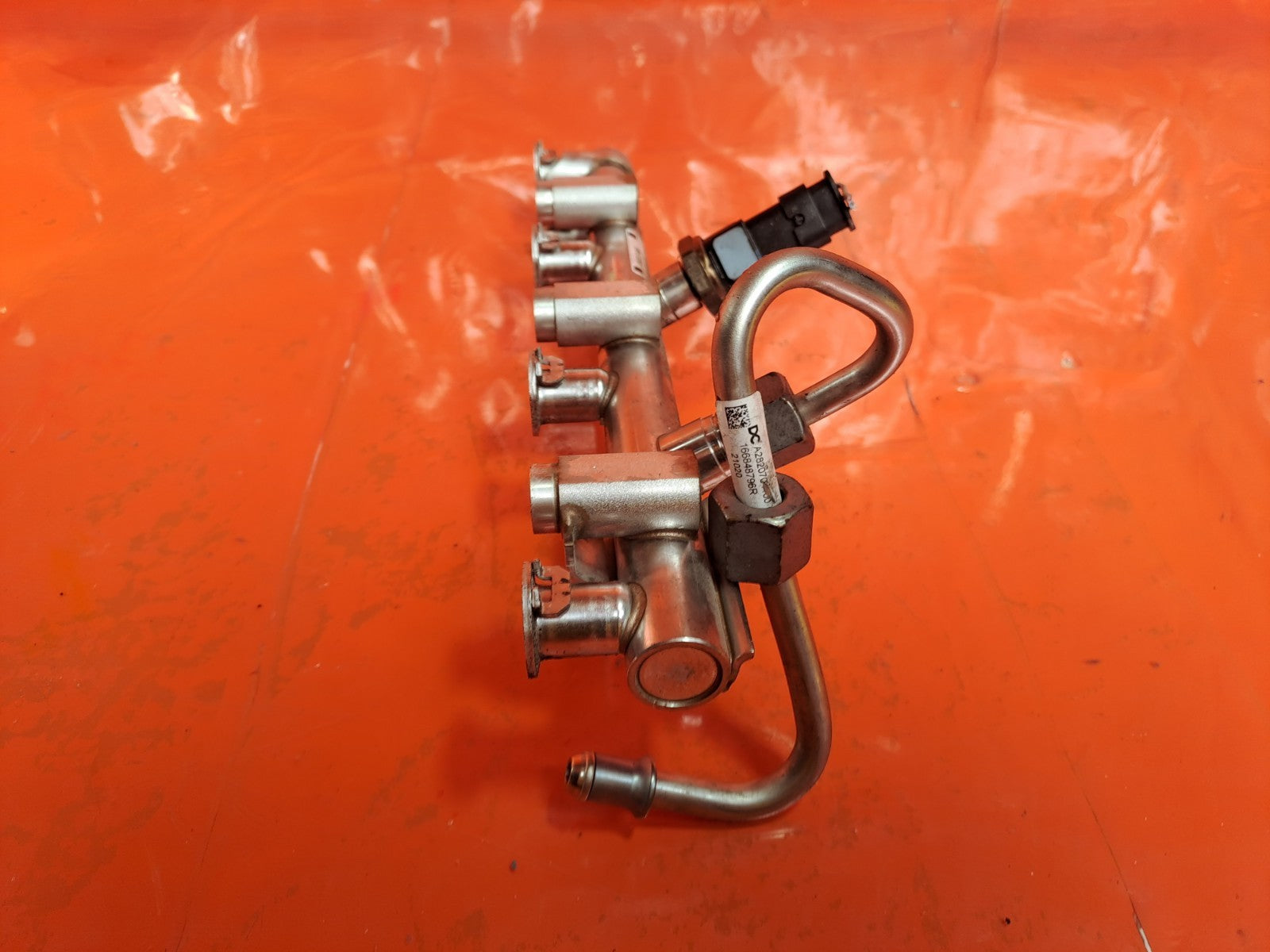 ✅Renault Captur Iconic 1.3 Petrol 2021 H5H490 Fuel Injection Rail 175201876R - Image 8