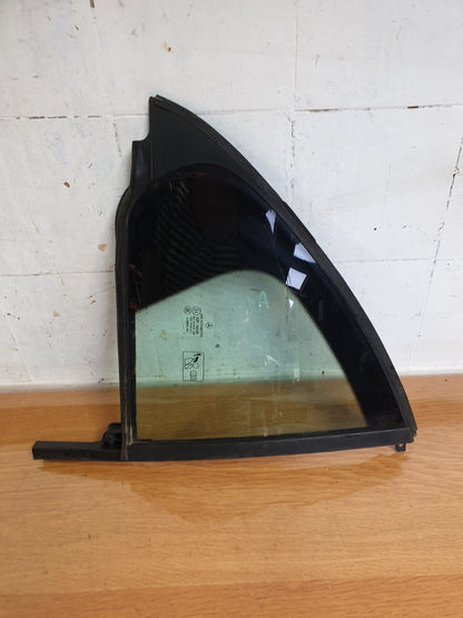 ✅2013 MERCEDES A CLASS W176 1.5D REAR RIGHT DOOR QUARTER GLASS 43R-00048 A107 - Image 9
