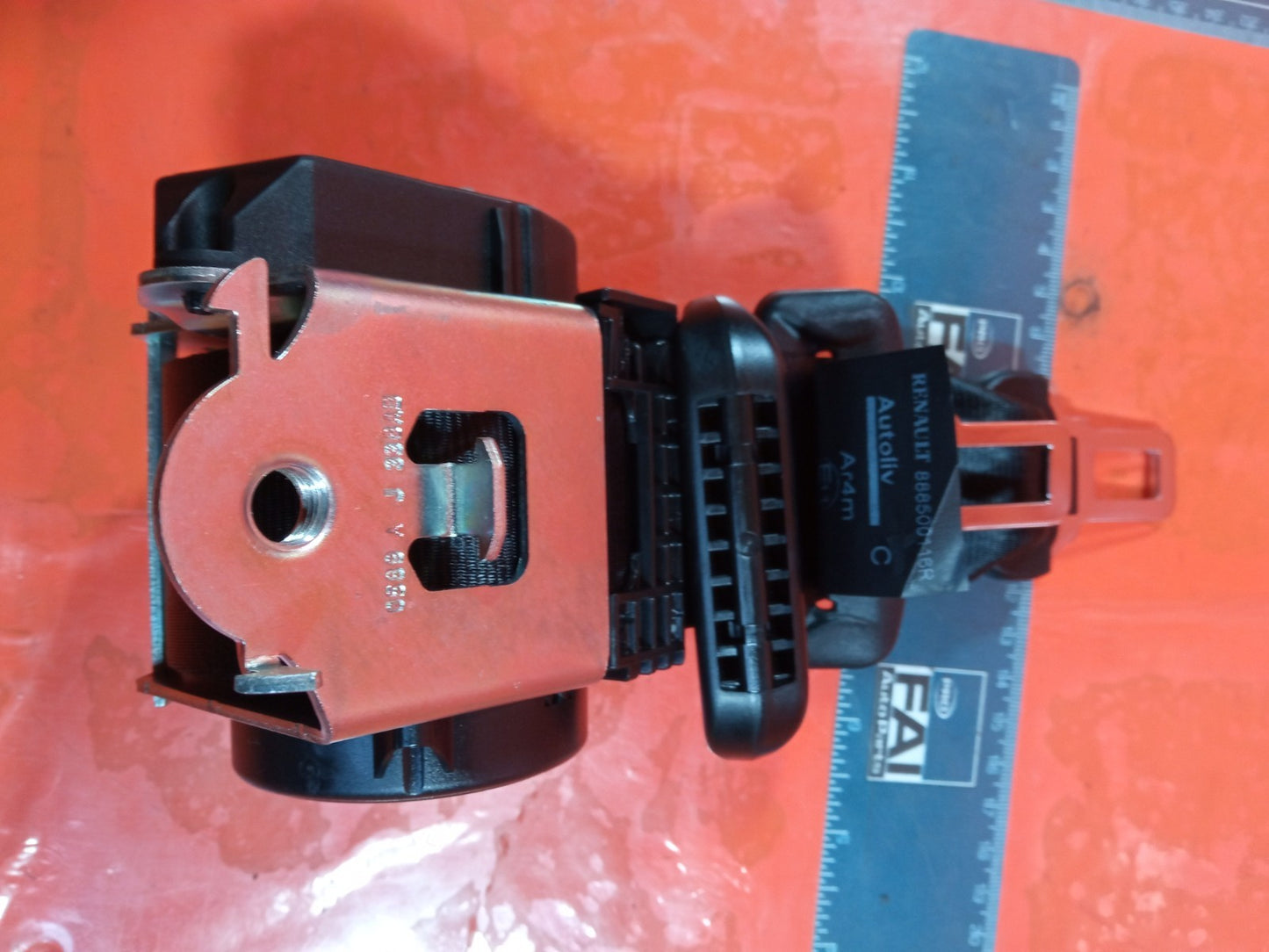 ✅Dacia Duster Journey 1.3 Petrol 2024 Rear Center Seat Belt 888500116R Warranty - Image 6