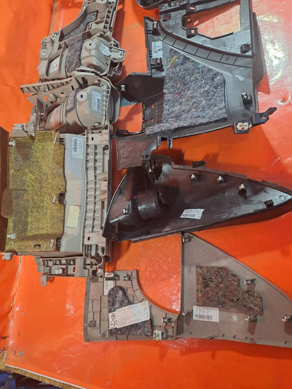 ebay-src:https://i.ebayimg.com/00/s/mtywmfgxmjaw/z/bu0aaeswpzrpi6dn/$_57.jpg