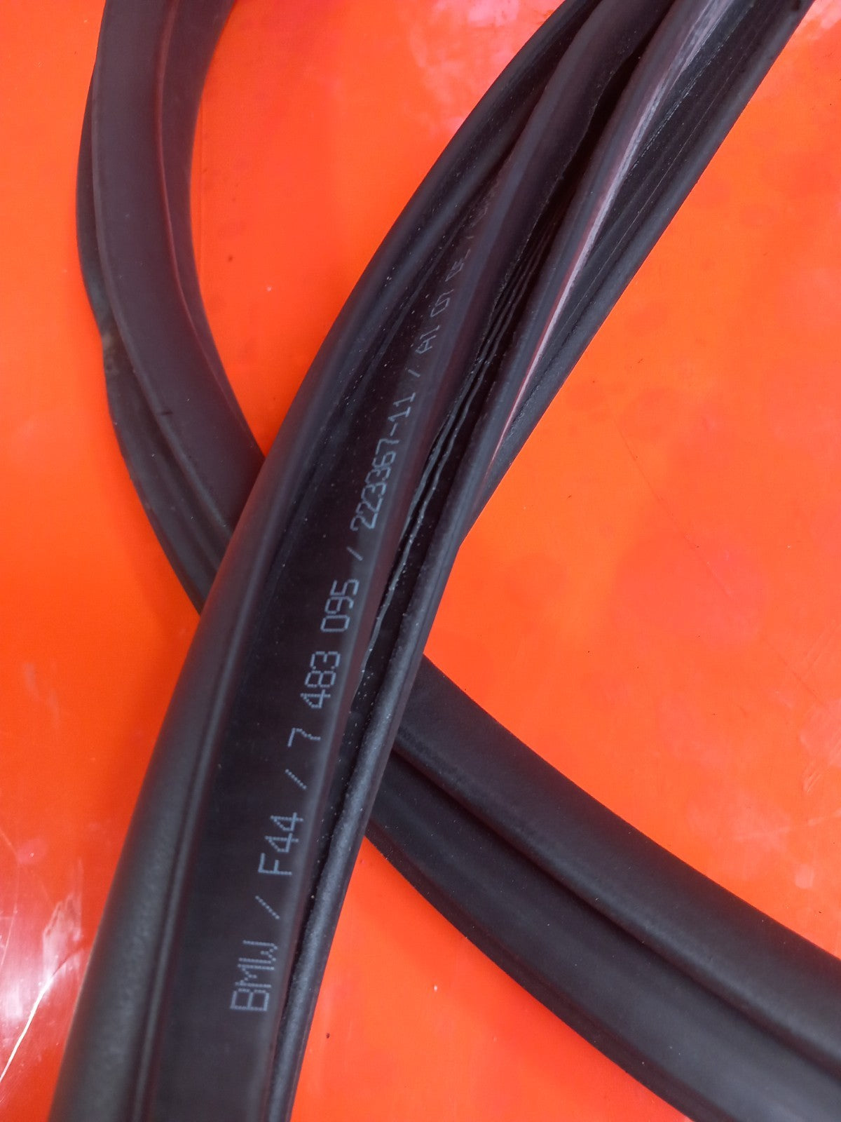 2020 BMW 2 Series F44 M Sport Front Right Door Seal Rubber 7483095 Warranty A386 - Image 5
