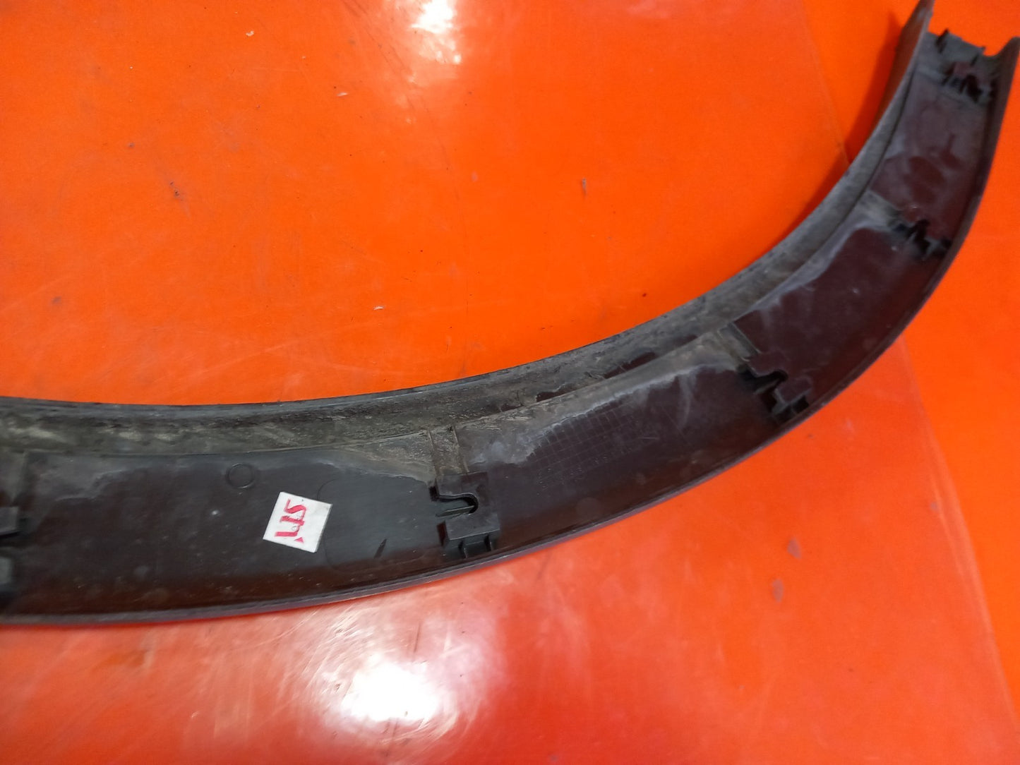 Ssangyong Tivoli Ex 2016 Wheel Arch Moulding Rear Right 79540-35000 A279 - Image 6