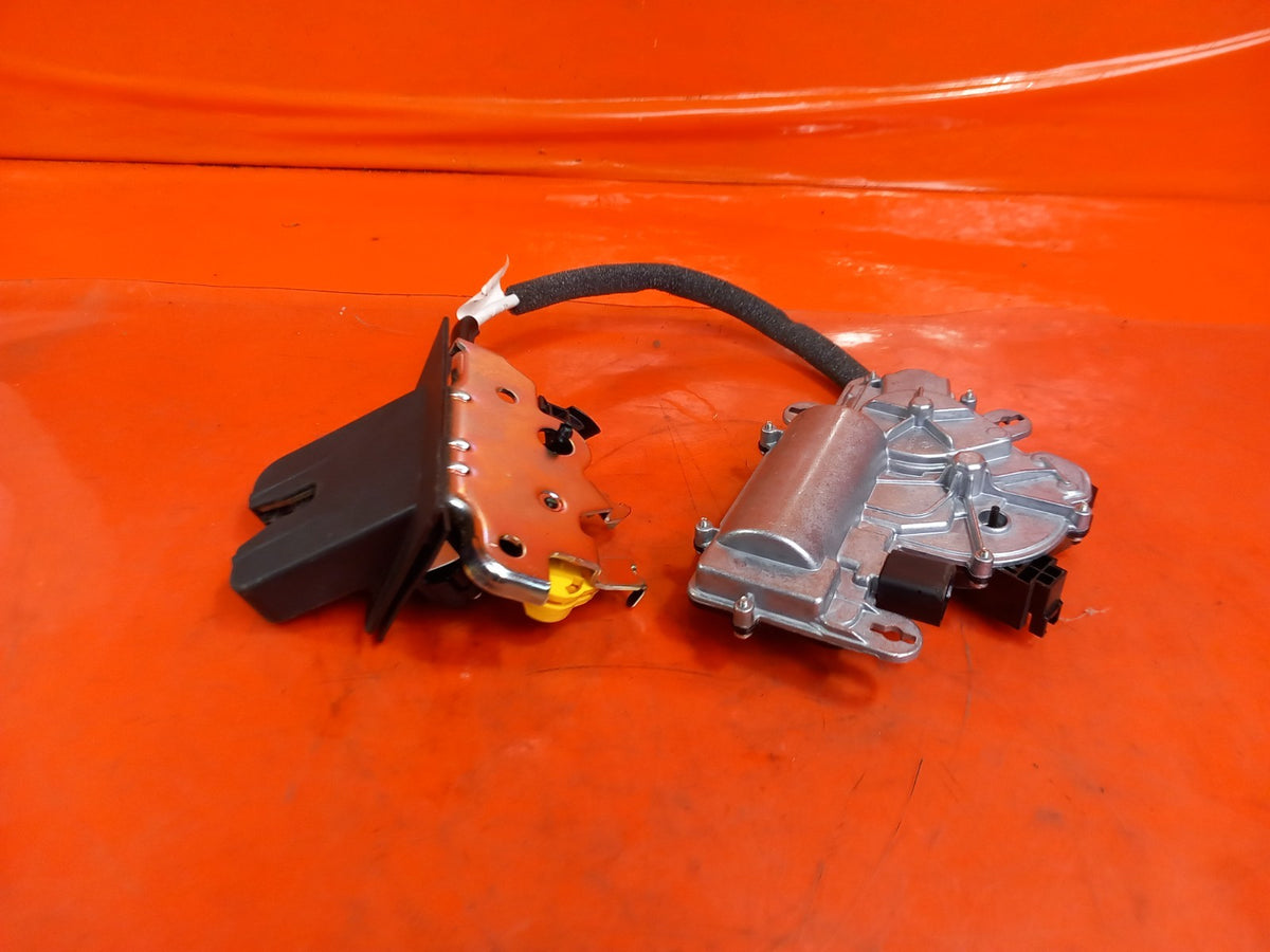 ebay-src:https://i.ebayimg.com/00/s/mtiwmfgxnjaw/z/hu4aaeswcjpqhqr7/$_57.jpg