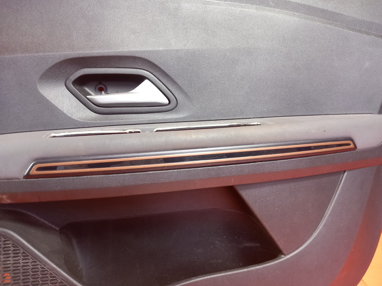 2024 Dacia Jogger Front Right Door Card 809009413R Warranty A391 - Image 6