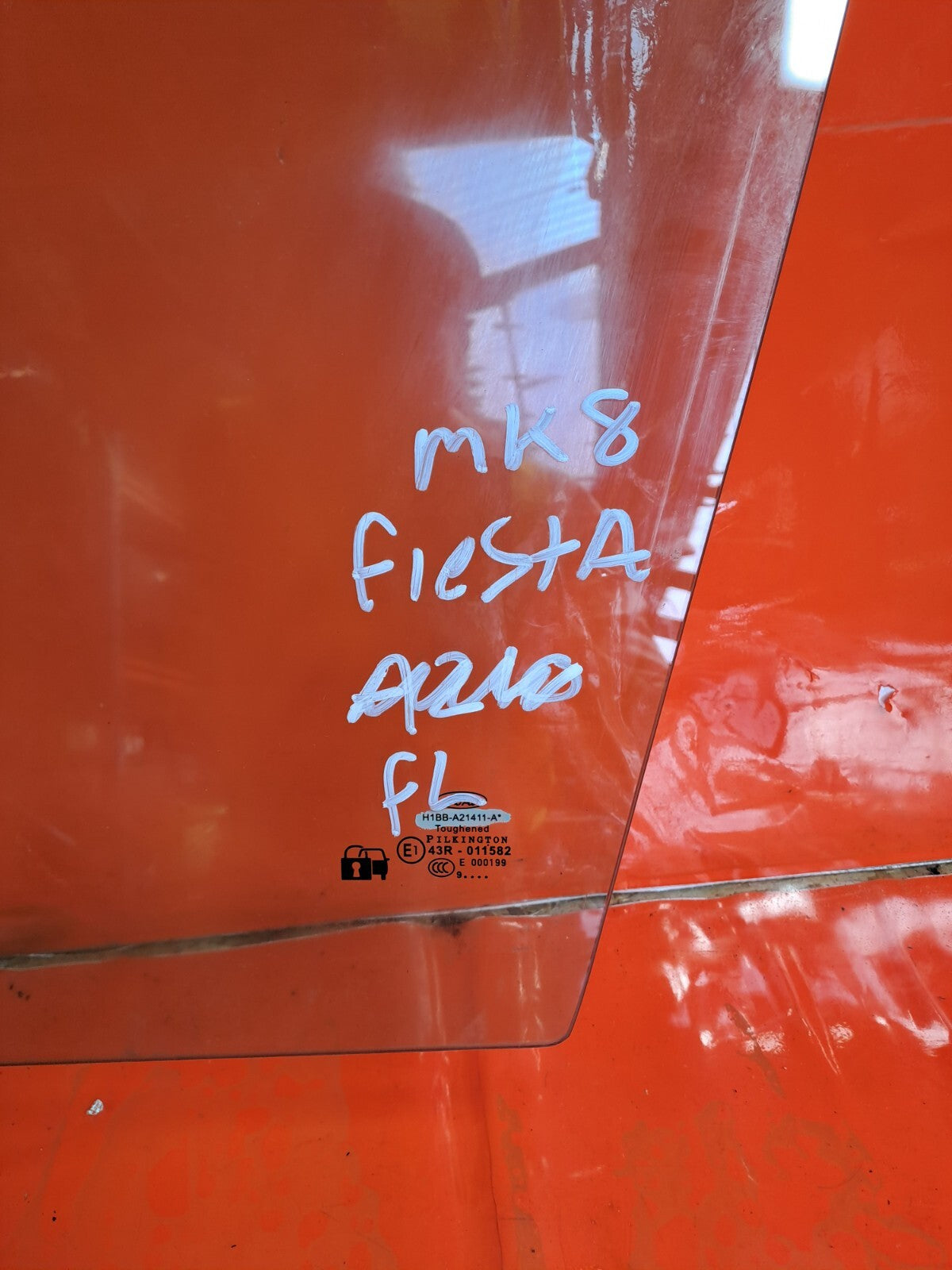 ✅FORD FIESTA ST-LINE 1.0 PETROL 2022 FRONT LEFT DOOR WINDOW GLASS H1BBA21411A - Image 4