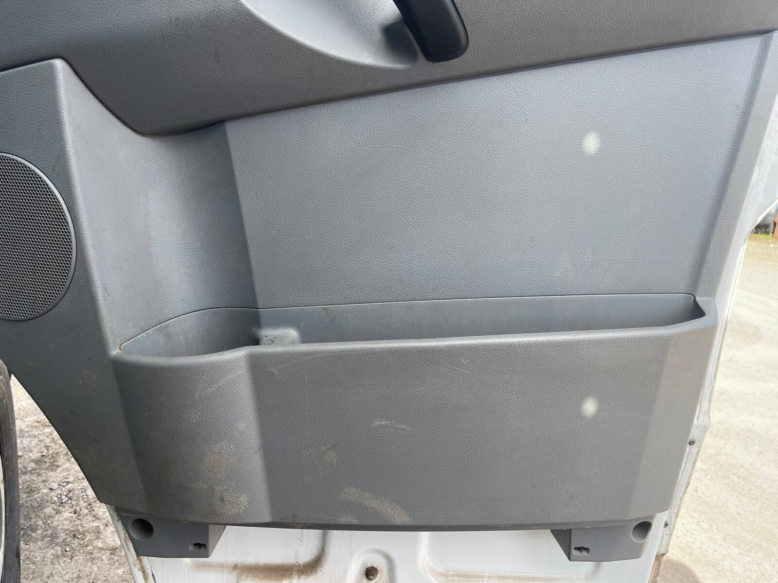 ✅VW CRAFTER CR35 2.0 DIESEL 2015 FRONT RIGHT DOOR BARE WHITE Warranty A275 - Image 11