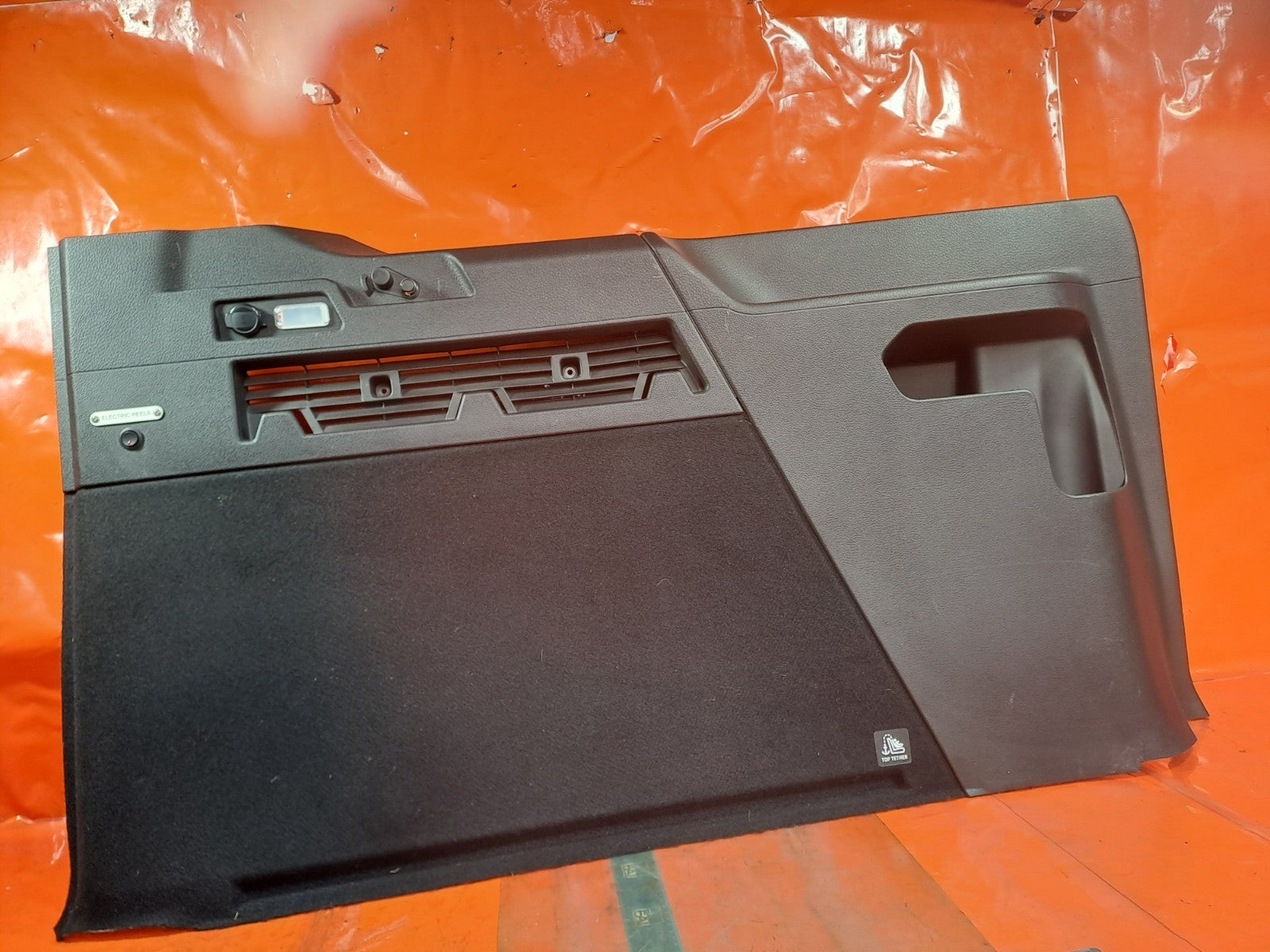 ✅FORD TOURNEO CONNECT VW CADDY 2.0 DIESEL 2024 BOOT SIDE CARD TRIM LEFT A366 - Image 9