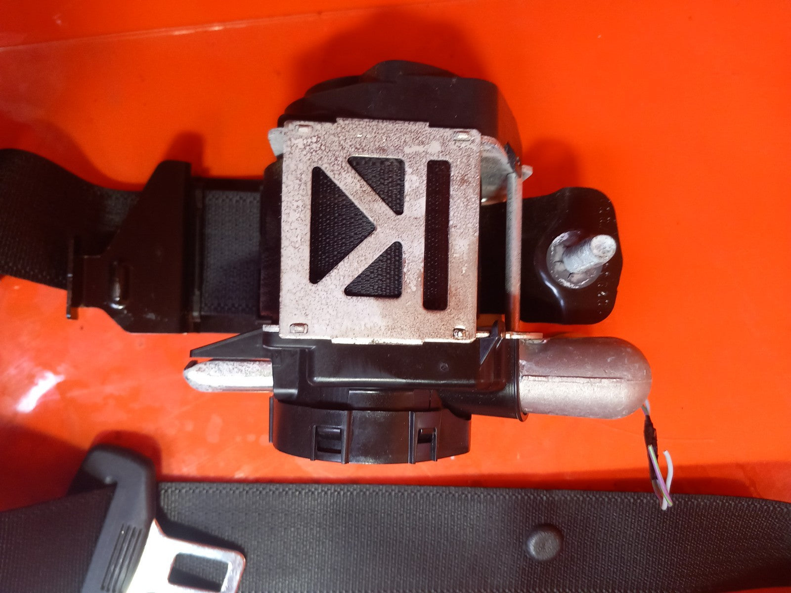 2019 Ford Galaxy MK3 Zetec Front Left Seat Belt EM2B-R61295-AE Warranty A345 - Image 8