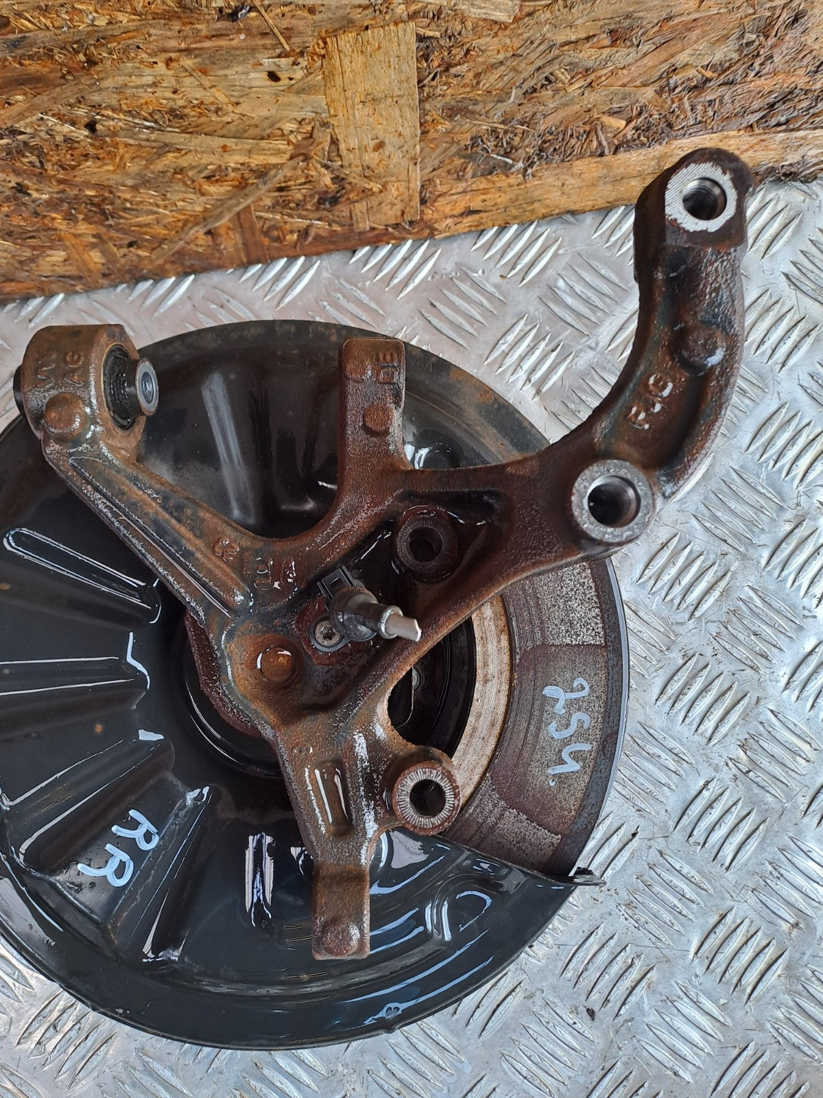ebay-src:https://i.ebayimg.com/00/s/mtywmfgxmjaw/z/~1kaaeswi71ojmhb/$_57.jpg