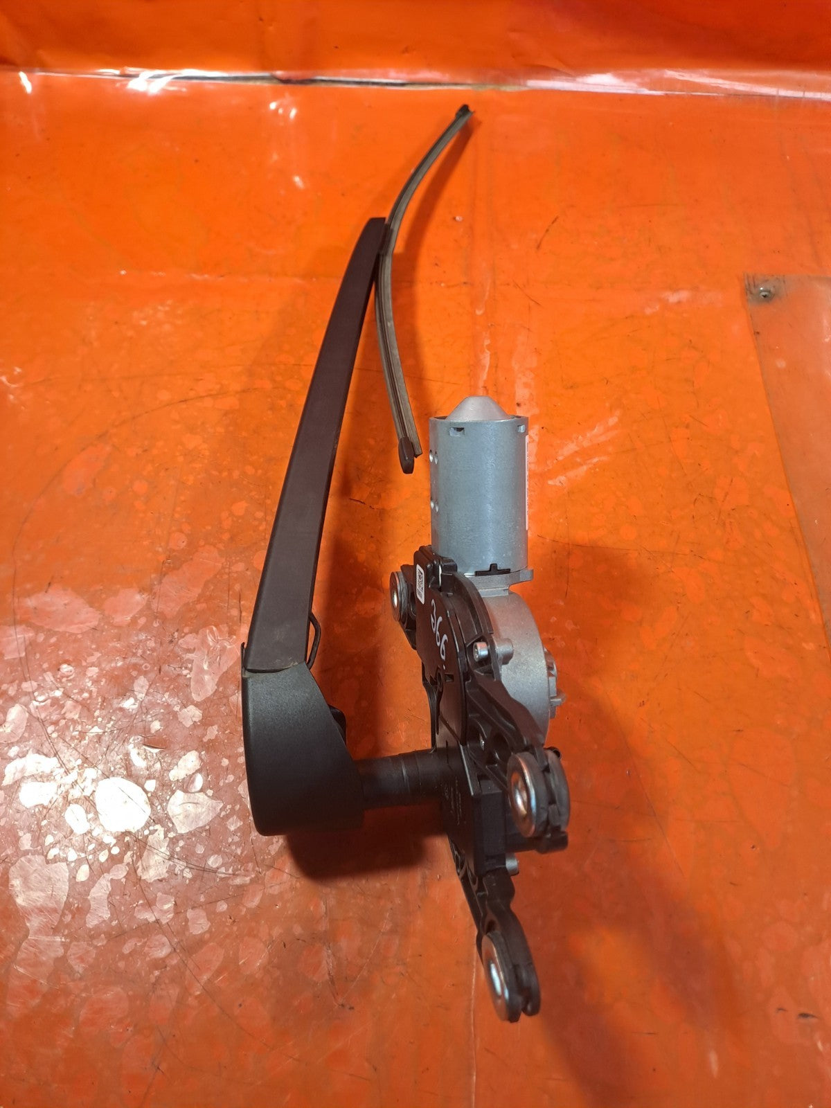 ✅FORD TOURNEO CONNECT VW CADDY 2.0 DIESEL 2024 REAR WIPER MOTOR & ARM 8V0955711C - Image 4