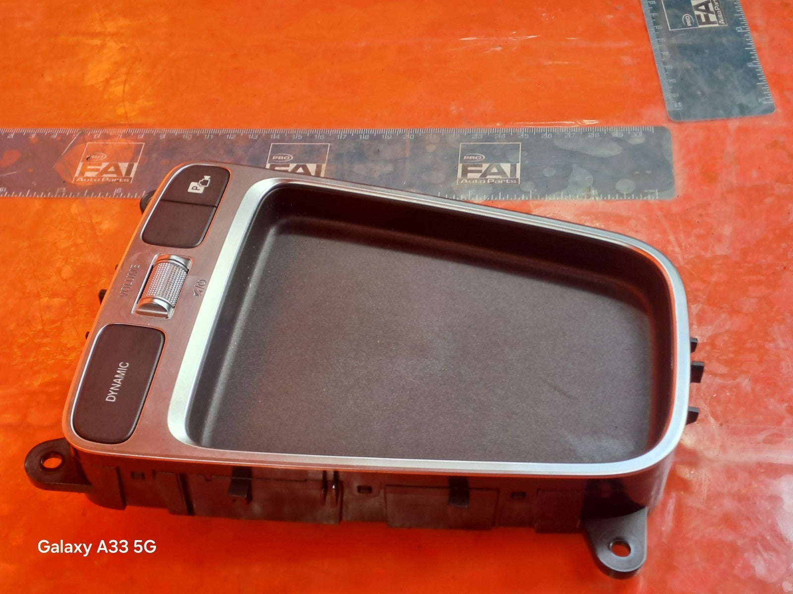 ebay-src:https://i.ebayimg.com/00/s/mtiwmfgxnjaw/z/7aoaaeswpwjo-qnv/$_57.jpg