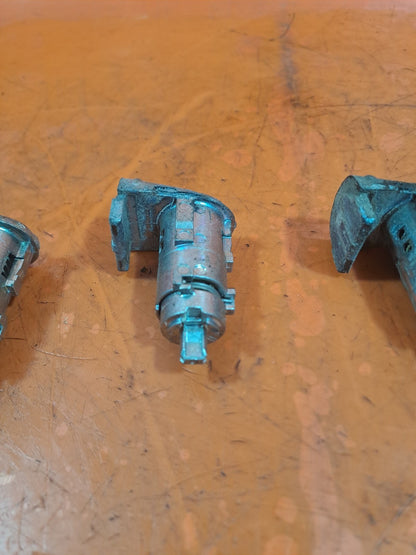✅RENAULT TRAFIC MK3 Sl27 1.6 DIESEL 2015 DOOR LOCK BARREL SET A250 - Image 12