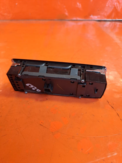 ✅MERCEDES E250 W212 2.1 DIESEL 2011 FRONT RIGHT WINDOW SWITCH A2129056100 A269 - Image 7