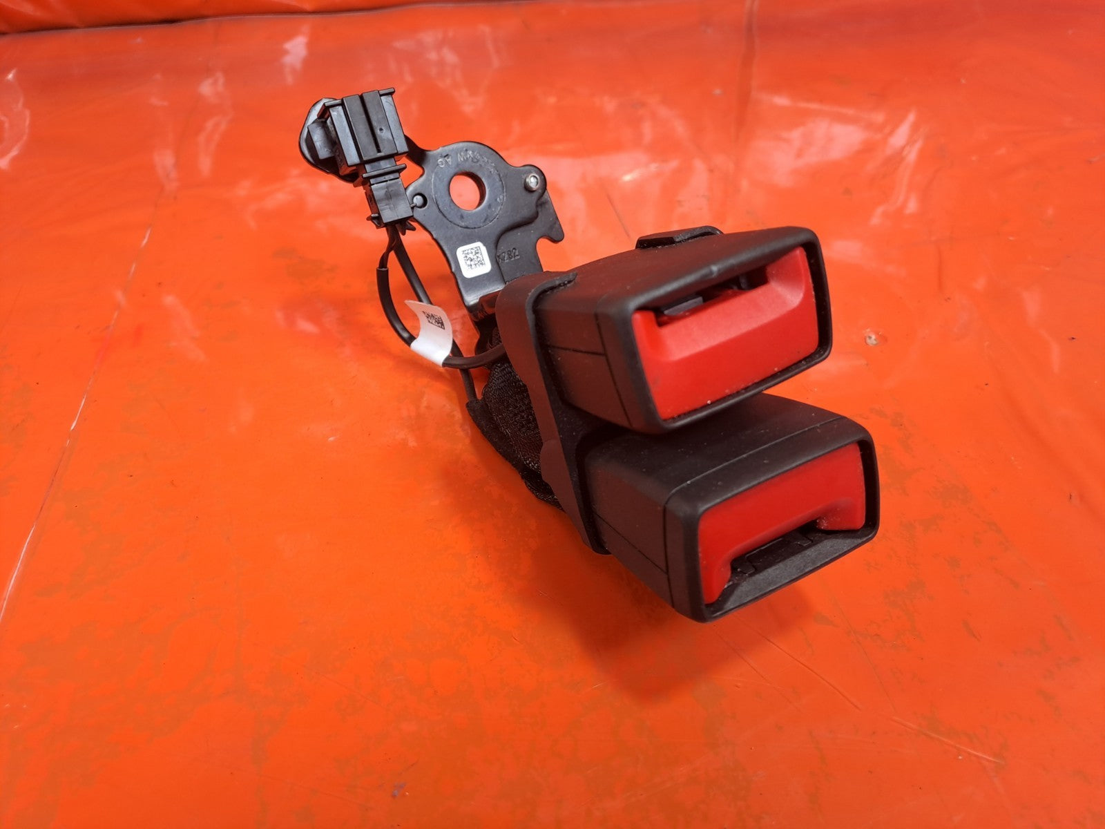 ✅VW Golf Gte 1.4 Petrol 2022 Rear Twin Seat Belt Buckle 8Y0857739M Warranty A388 - Image 4