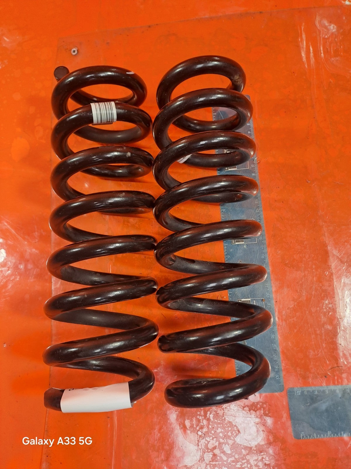 ebay-src:https://i.ebayimg.com/00/s/mtywmfgxmjaw/z/qqkaaeswubvo8kqy/$_57.jpg