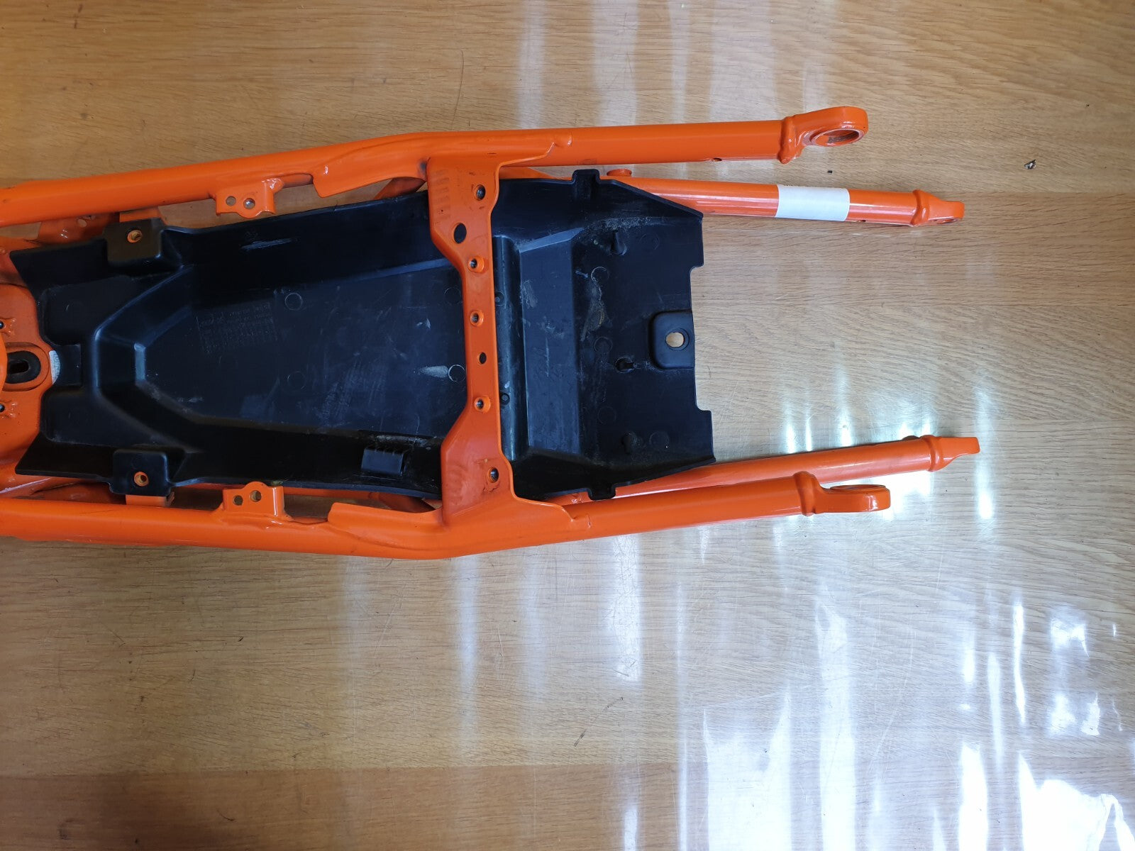 ✅2022 KTM RC125 Petrol Rear Seat Subframe + Warranty A148 - Image 7