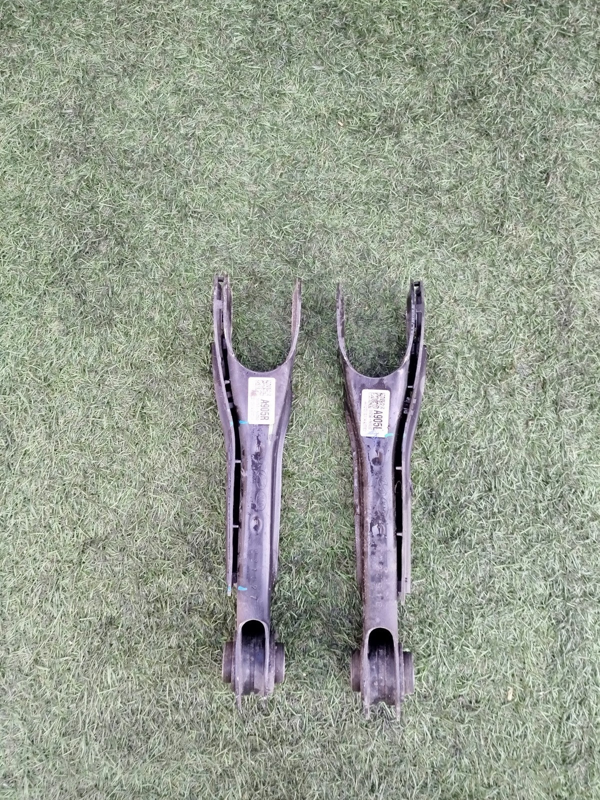 ✅HYUNDAI TUCSON MK4 1.6 PETROL 2023 REAR CONTROL ARMS PAIR 55250-N9050 A248 - Image 3