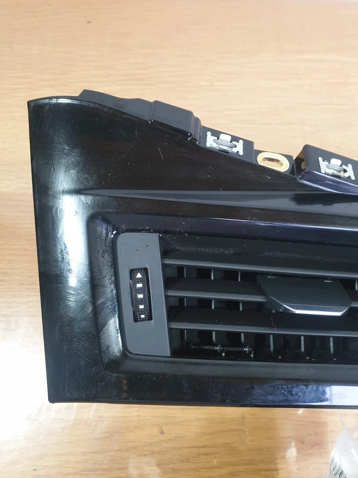 ✅Audi A1 Sport 1.0 Petrol 2020 Centre & Right Dashboard Air Vents 82C820901B - Image 3