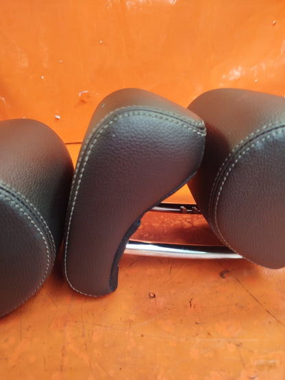 ✅MERCEDES W177 A180 SPORT 1.5 DIESEL 2019 REAR LEATHER HEADRESTS Warranty A260 - Image 11