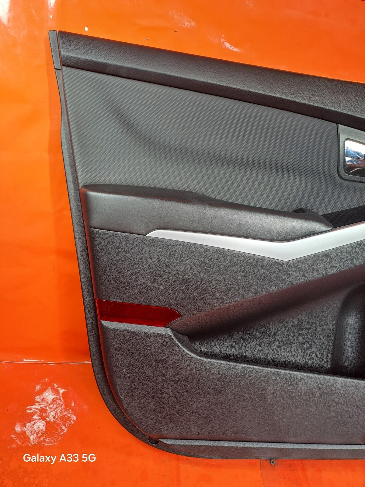 ✅SSANGYONG KORANDO LE 2.2 DIESEL 2018 FRONT LEFT DOOR CARD 72230-34000 A288 - Image 3