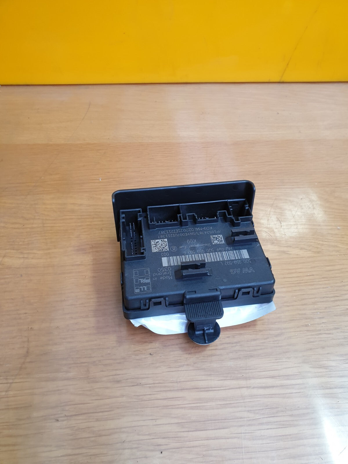 ✅AUDI A3 S LINE 1.4 PETROL 2021 FRONT LEFT DOOR CONTROL MODULE ECU 5Q0959592L - Image 2