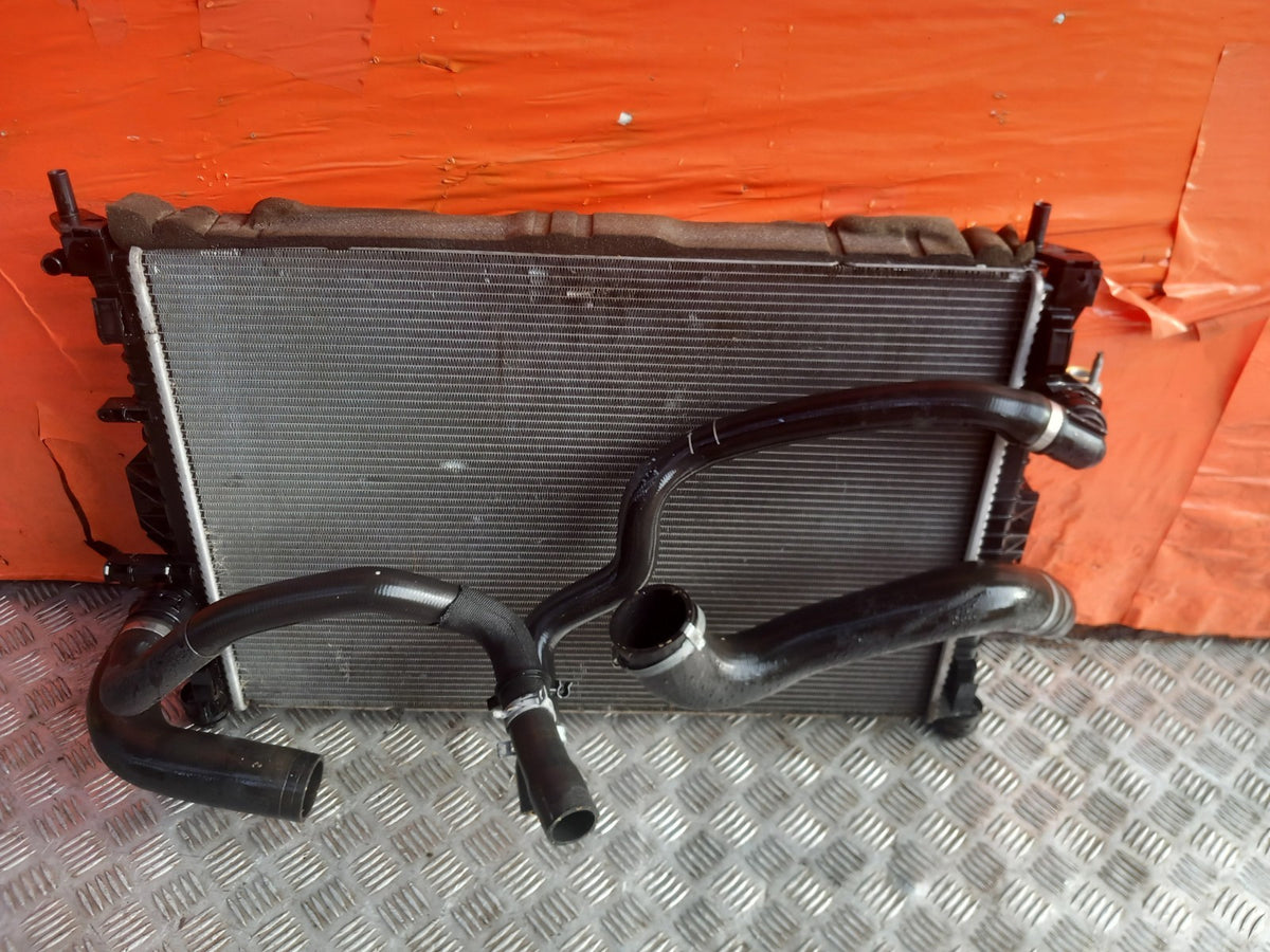Ford Focus MK3 2.0 Diesel 2013 Radiator Pack 8V619L440AC Warranty A313 - Image 9