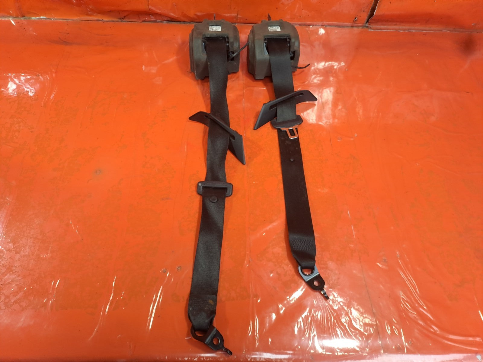 ebay-src:https://i.ebayimg.com/00/s/mtiwmfgxnjaw/z/7jcaaesw5-9qbdnw/$_57.jpg