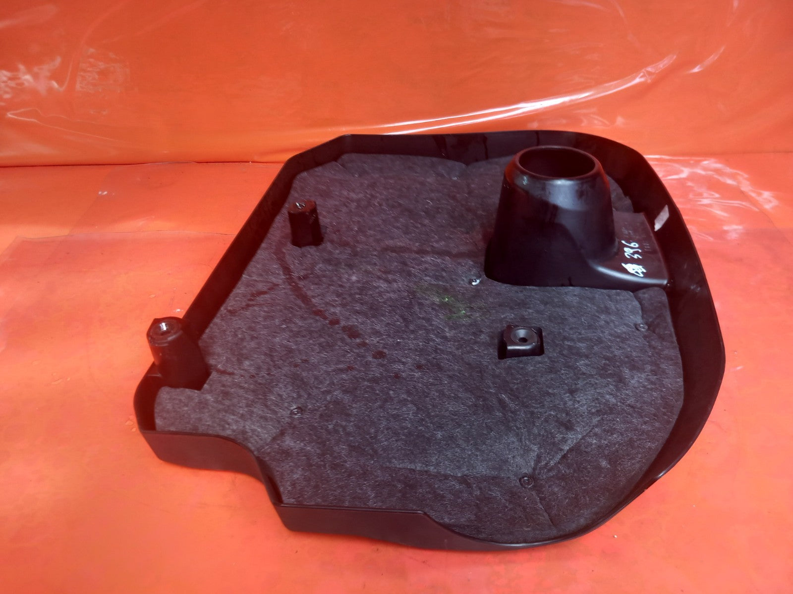 ebay-src:https://i.ebayimg.com/00/s/mtiwmfgxnjaw/z/oakaaeswqv1qovdx/$_57.jpg