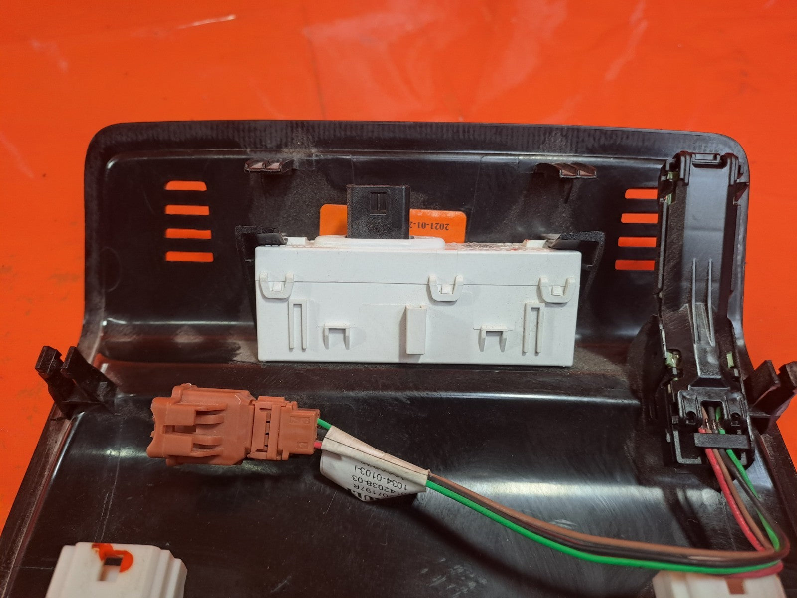 ✅2021 Renault Captur MK2 Iconic Front Roof Interior Light 969809004R A385 - Image 8