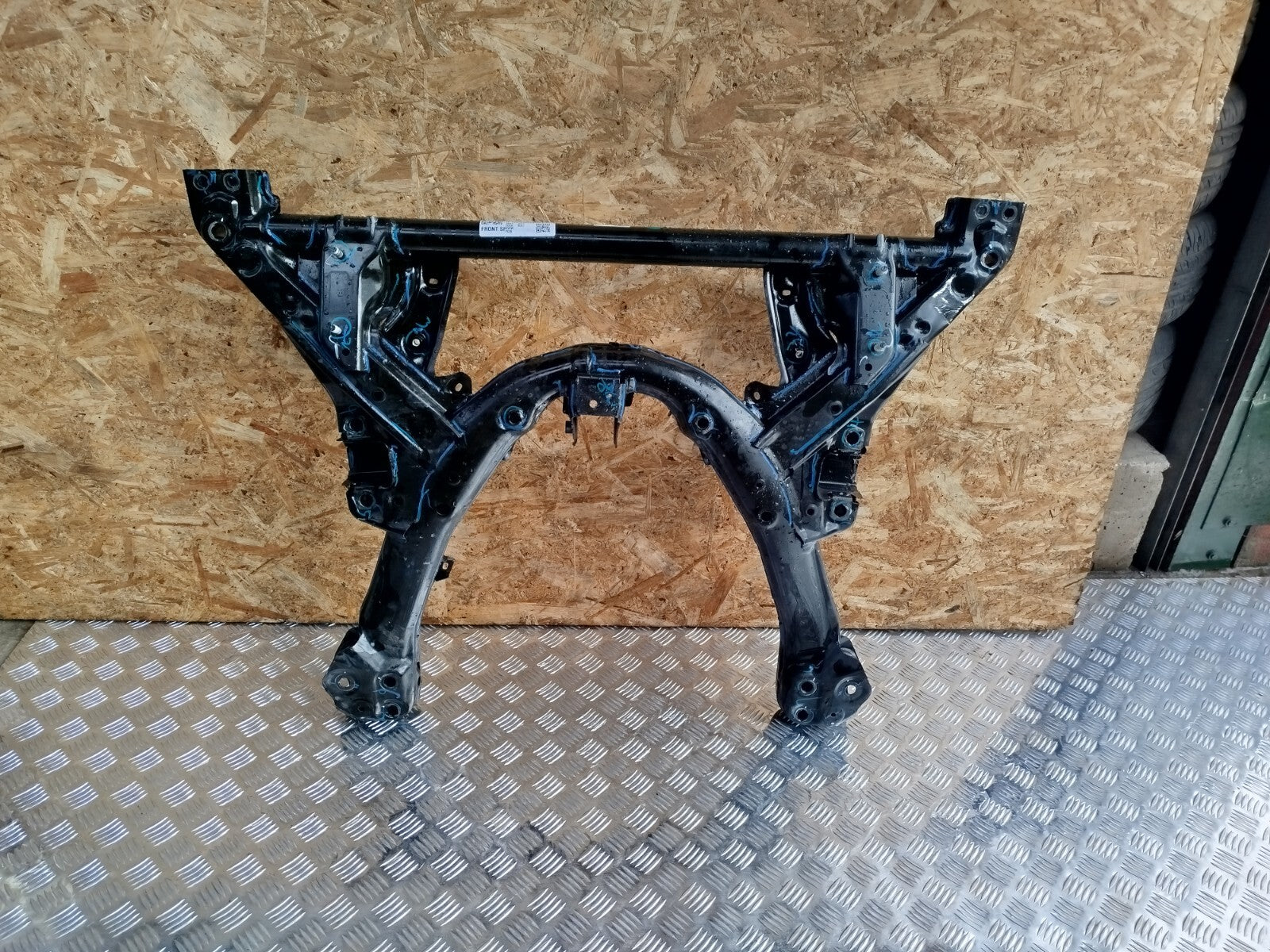 ebay-src:https://i.ebayimg.com/00/s/mtiwmfgxnjaw/z/ossaaoswz81n3xtf/$_57.jpg
