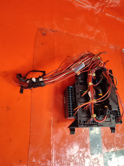 ✅BMW X1 F48 2.0 PETROL 2018 FUSE RELAY BOX 9270356 Warranty A303 - Image 12