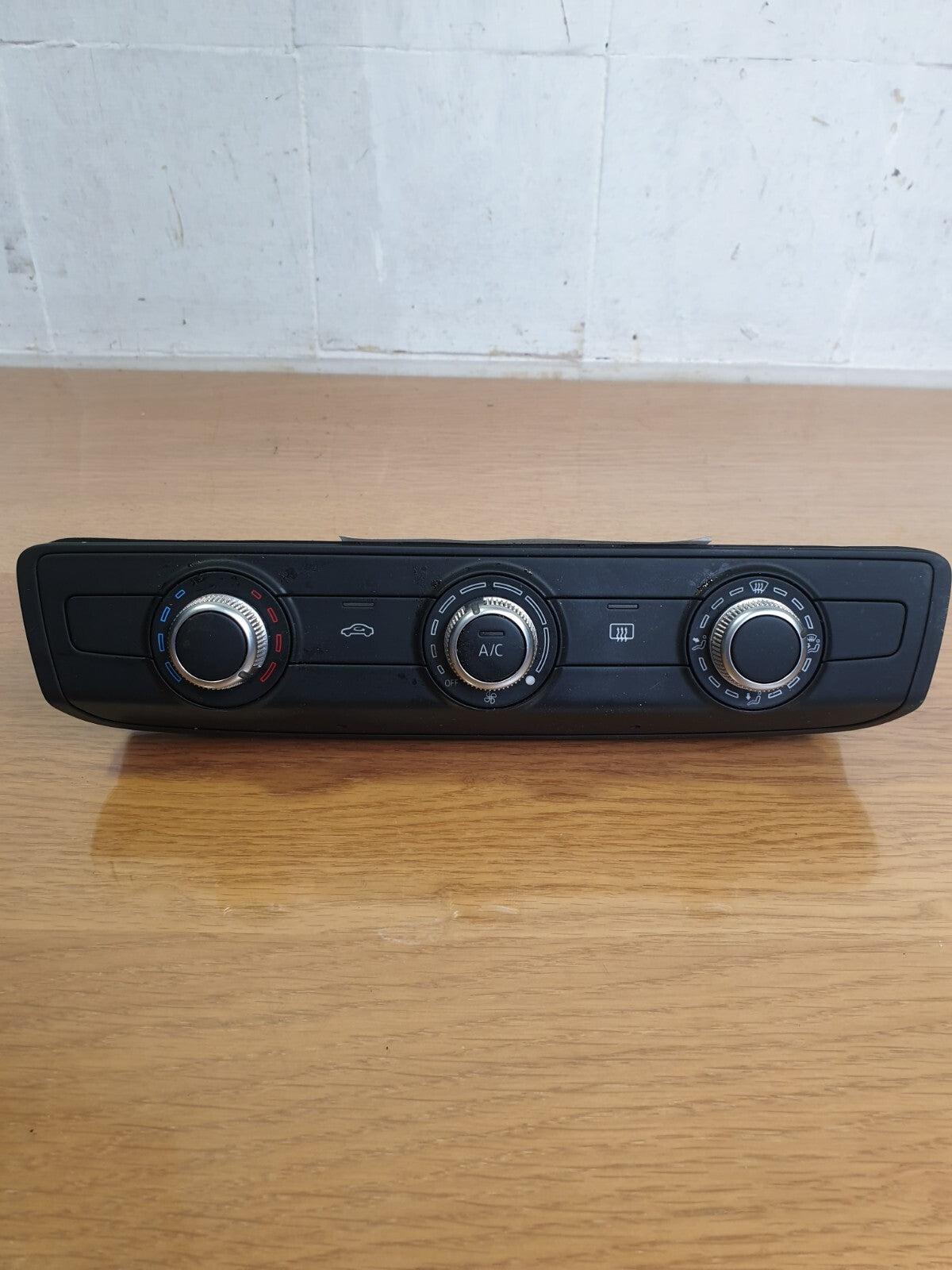 ebay-src:https://i.ebayimg.com/00/s/mtywmfgxmjaw/z/nwgaaoswbx9mu0ou/$_57.jpg