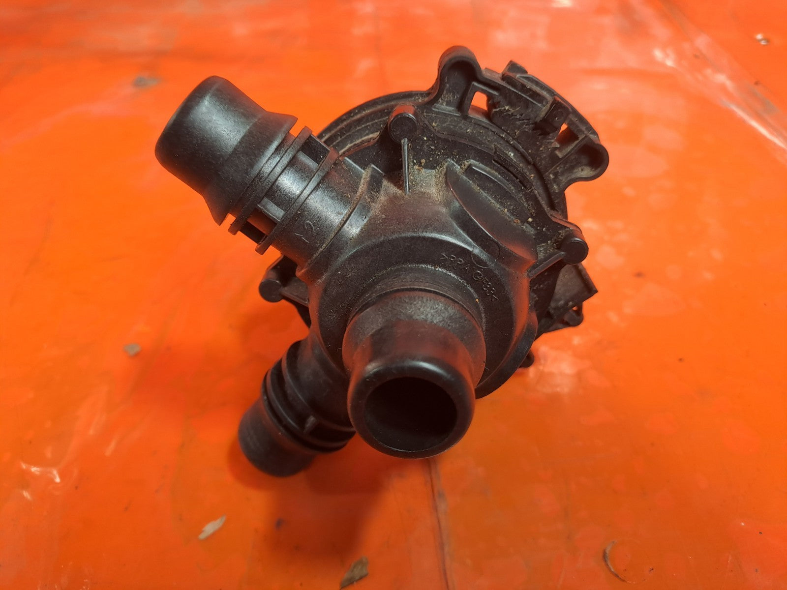 ✅2020 Jaguar I-Pace X590 Auxiliary Water Pump J9D3-8D108-AC + Warranty A375 - Image 6